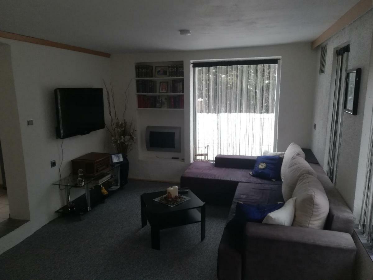 Haus Chrissy Apartment Altmuenster Luaran gambar